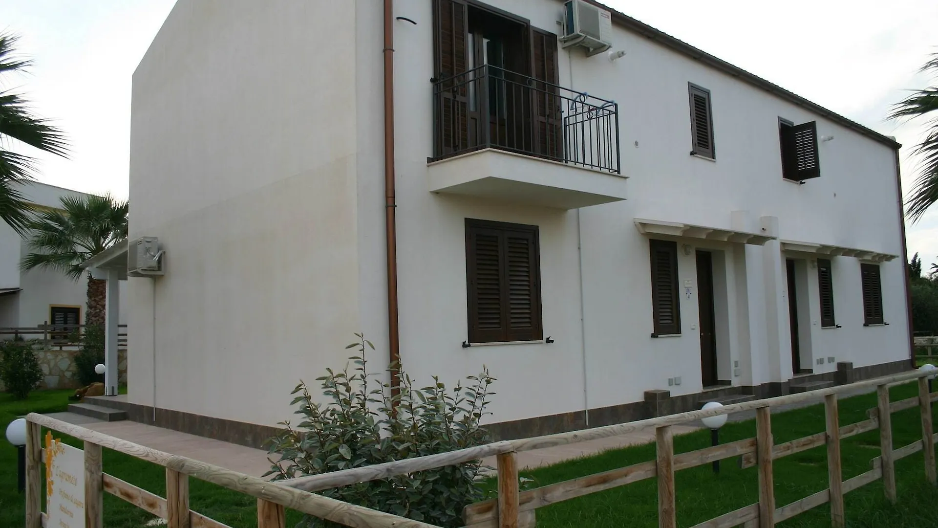 Oasi Guzzetta Hotel&Case Vacanze Marsala